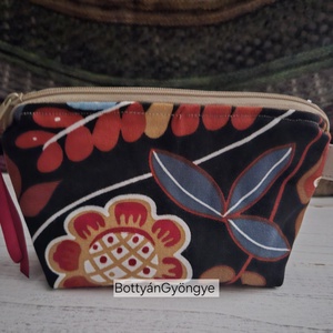 Virágos neszesszer  - táska & tok - neszesszer - Meska.hu