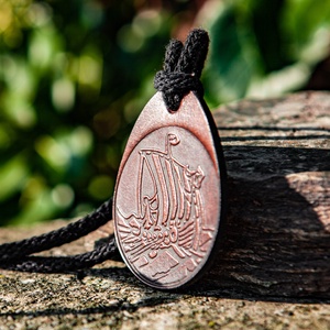 Viking Hajó bőr medál - Viking stílus, Ékszer, Nyaklánc, Medál, Bőrművesség, MESKA
