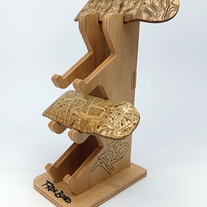 Fingerboard tartó miniállvány - játék & sport - sport és kikapcsolódás - más játékok, sportok - Meska.hu