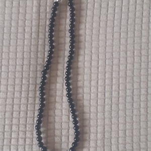 Onix ásvány nyaklánc, Ékszer, Nyaklánc, Bogyós nyaklánc, Ékszerkészítés, Gyöngyfűzés, gyöngyhímzés, MESKA