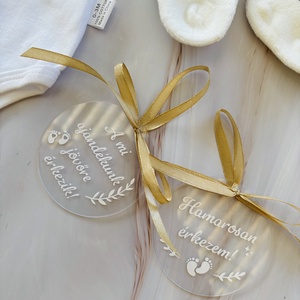 Bababejelentő szett (body, zokni, karácsonyfadísz)  - ruha & divat - babaruha & gyerekruha - body - Meska.hu Bababejelentő szett (body, zokni, karácsonyfadísz)  - ruha & divat - babaruha & gyerekruha - body - Meska.hu