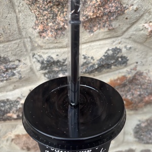 A világ tele van hercegnőkkelEzért lettem inkább boszorkány! - Vicces feliratú pohár (710 ml) - otthon & életmód - konyhafelszerelés, tálalás - tálalás - pohár - Meska.hu