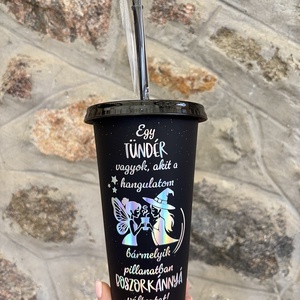 Vicces feliratú pohár (710 ml) tetővel és szívószállal - Meska.hu