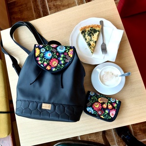 Folklór designer textilbőr női hátizsák -  - Meska.hu