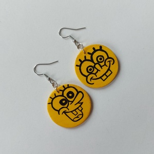 ? Spongebob fülbevaló ?, Ékszer, Fülbevaló, Lógó fülbevaló, Festett tárgyak, Ékszerkészítés, MESKA