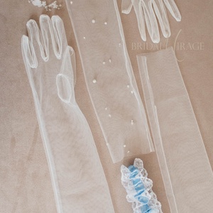 Combcsipke, valami kék menyasszonynak - esküvő - kiegészítők - harisnyatartó & valami kék - Meska.hu