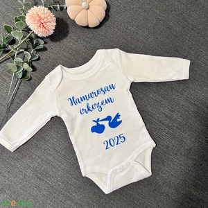 Baba body - Hamarosan érkezem  - baba - mama - babaemlékek - bababejelentők - Meska.hu