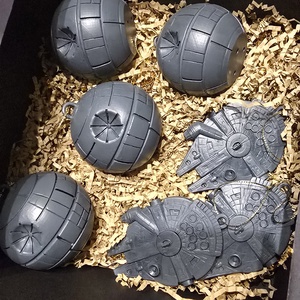 Star Wars gömbök karácsonyra ???? - karácsony - karácsonyi lakásdekoráció - karácsonyfadíszek - Meska.hu
