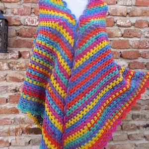 Adriana Horgolt vállkendő - háromszög alakú , Ruha & Divat, Sál, Sapka, Kendő, Vállkendő, Horgolás, MESKA