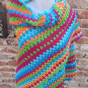 Fuerteventura Horgolt vállkendő - háromszög alakú  - ruha & divat - sál, sapka, kendő - vállkendő - Meska.hu