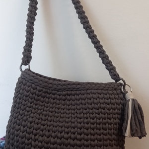 Horgolt táska - sötétszürke - táska & tok - kézitáska & válltáska - válltáska - Meska.hu