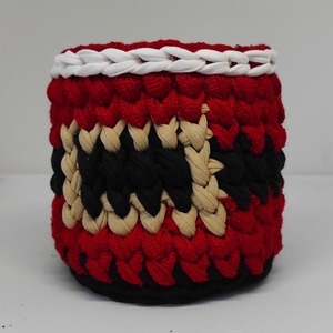 Mikulás pocakja polófonalból horgolt tároló - ajándékozáshoz, Otthon & Életmód, Tárolás & Rendszerezés, Tárolókosár, Horgolás, MESKA