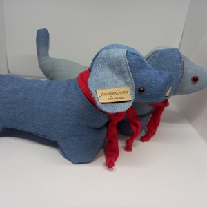 Tacskó Mikulás - formabontó viseletben :) - játék & sport - plüssállat & játékfigura - maci - Meska.hu