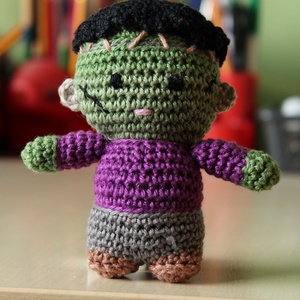 Mini Frankenstein - játék & sport - plüssállat & játékfigura - más figura - Meska.hu