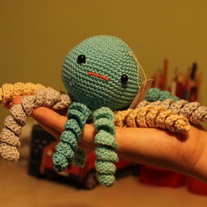 Polip amigurumi figura zöld - játék & sport - plüssállat & játékfigura - polip - Meska.hu