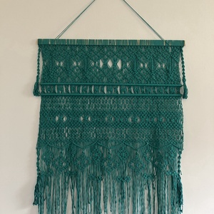 Makramé falidísz - otthon & életmód - dekoráció - fali és függő dekoráció - falra akasztható dekor - Meska.hu