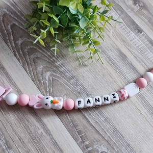 Húsvéti nyuszis egyedi cumilánc  - Meska.hu