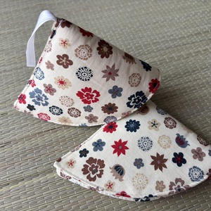 Edényfogó - őszi virágos, Otthon & Életmód, Konyhafelszerelés, tálalás, Konyhai textil, Edényfogó & Edényfedő, Varrás, MESKA