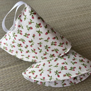 Edényfogó- piros virágos, Otthon & Életmód, Konyhafelszerelés, tálalás, Konyhai textil, Edényfogó & Edényfedő, Varrás, MESKA