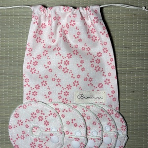 Mic-key button gyomorszondához alátét / g-tube covers rózsaszín virágok, Szépségápolás, Egészségmegőrzési kellékek, Varrás, MESKA