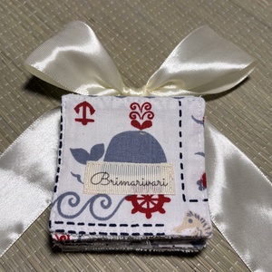 Arctisztító párna - bálnás, Szépségápolás, Arcápolás, Arctisztító korong, Varrás, MESKA