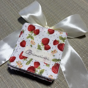 Arctisztító párna - epres - Meska.hu