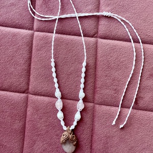 Rózsakvarc amulett - otthon & életmód - dekoráció - spiritualitás - ásványok - Meska.hu