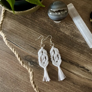 BrittArt makramé fülbevaló - ékszer - fülbevaló - lógó fülbevaló - Meska.hu