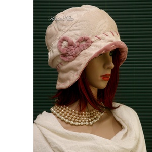 WELLSOFT-cloche - Saskia candy - design-kalap - ruha & divat - sál, sapka, kendő - kalap - Meska.hu WELLSOFT-cloche - Saskia candy - design-kalap - ruha & divat - sál, sapka, kendő - kalap - Meska.hu