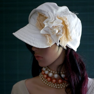 DERBY-SAPI - csini csajos romantikus sapka, Ruha & Divat, Sál, Sapka, Kendő, Sapka, Festett tárgyak, Varrás, MESKA