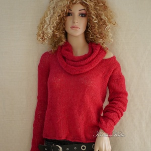 JULYALPAKA PULCSI - exkluzív kézzel kötött pulóver kámzsával / piros - ruha & divat - női ruha - pulóver & kardigán - Meska.hu