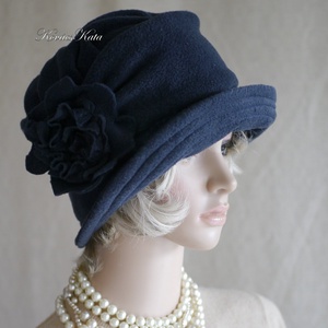 ERNA cloche - polár flapper kalap / éjkék - ruha & divat - sál, sapka, kendő - kalap - Meska.hu