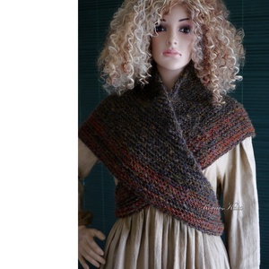 ANGYAL-SZÁRNY - chunky romantikus kézzel kötött vállkendő / barna - ruha & divat - női ruha - poncsó - Meska.hu