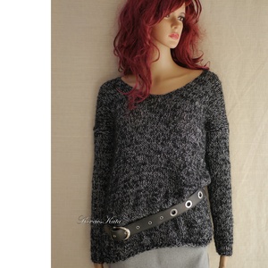 SELYEM-MOHAIR PULCSI - exkluzív kézzel kötött pulóver / fekete-mákos VERA - ruha & divat - női ruha - pulóver & kardigán - Meska.hu SELYEM-MOHAIR PULCSI - exkluzív kézzel kötött pulóver / fekete-mákos VERA - ruha & divat - női ruha - pulóver & kardigán - Meska.hu