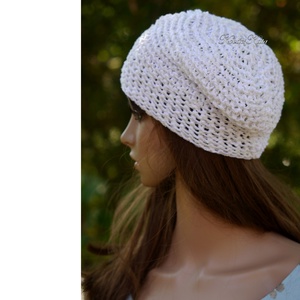 BEANIE / alma - trendi kézzel kötött pamut sapka / fehér  - ruha & divat - sál, sapka, kendő - sapka - Meska.hu