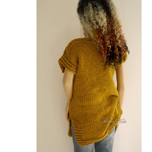 CURRY - exkluzív kézzel kötött gyapjú pulóver - ruha & divat - női ruha - pulóver - Meska.hu