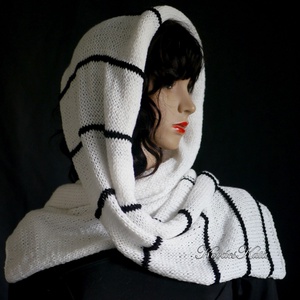 KASMIRA - extravagáns kézzel kötött sál, stóla / fehér-fekete - ruha & divat - sál, sapka, kendő - stóla - Meska.hu