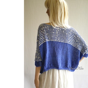 ADRINA / lenes - exkluzív kézzel kötött flowing pulóver / kék, fehér - ruha & divat - női ruha - pulóver & kardigán - Meska.hu