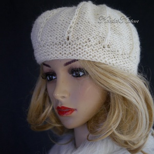 ALETTA / ivory - exkluzív kézzel kötött kidmohair-akril svájci sapka, barett - ruha & divat - sál, sapka, kendő - sapka - Meska.hu ALETTA / ivory - exkluzív kézzel kötött kidmohair-akril svájci sapka, barett - ruha & divat - sál, sapka, kendő - sapka - Meska.hu
