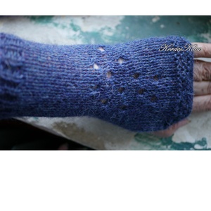 BOSZI-KESZTYŰ / alpaka - kézzel kötött bohém alpaka kézmelegítő / kék - ruha & divat - sál, sapka, kendő - kesztyű - Meska.hu