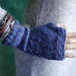 BOSZI-KESZTYŰ / alpaka - kézzel kötött bohém alpaka kézmelegítő / kék - Meska.hu