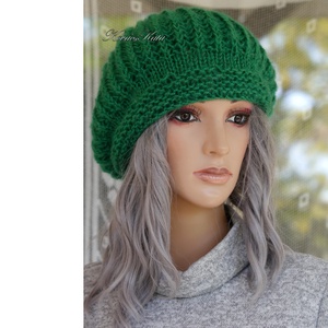 BORBÁLA / smaragd - kézzel kötött mohair sapka - ruha & divat - sál, sapka, kendő - sapka - Meska.hu