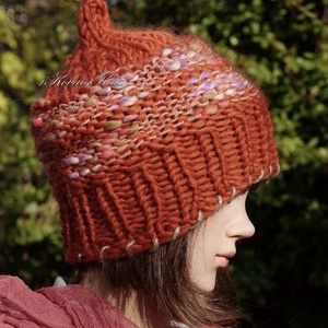 LUCA-SAPI / rőt - bohém kézzel kötött gyapjú sapka  - Meska.hu