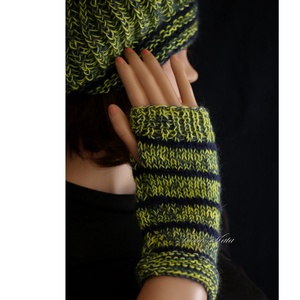 BOSZI KESZTYŰ / gyapjú - kézzel kötött rövid kesztyűszár, kézmelegítő / saláta - Meska.hu