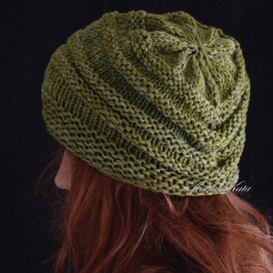 AMY-SAPI / softclown - egyedileg festett fonalból kézzel kötött kasmír-gyapjú sapka / avokadó - ruha & divat - sál, sapka, kendő - sapka - Meska.hu