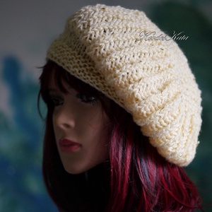 BORBÁLA / vanília - kézzel kötött gyapjús-akril barett sapka  - ruha & divat - sál, sapka, kendő - sapka - Meska.hu