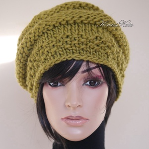 CSIGASAPI - kézzel kötött sapka / oliva - ruha & divat - sál, sapka, kendő - sapka - Meska.hu