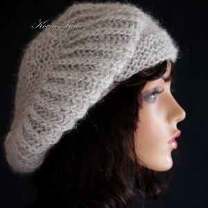 BORBÁLA / ezüst - kézzel kötött gyapjús-akril barett sapka  - ruha & divat - sál, sapka, kendő - sapka - Meska.hu