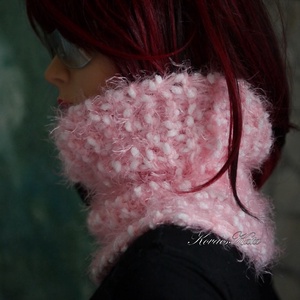 TEKNŐCKE / babyrose - vastag kézzel kötött kámzsa, csősál, nyakmelegítő - ruha & divat - sál, sapka, kendő - sál - Meska.hu