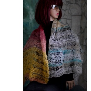 MOHAIR DREAM CSIPKEKENDŐ - kézzel kötött színátmenetes vállkendő, sálkendő - ruha & divat - sál, sapka, kendő - vállkendő - Meska.hu